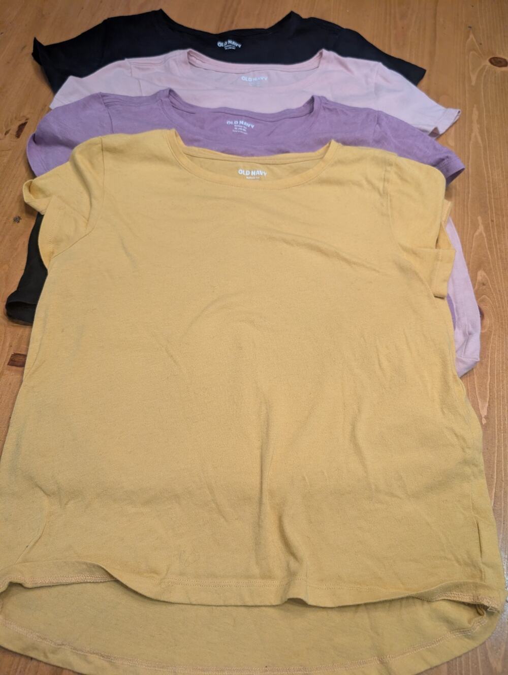 Old Navy T-Shirt Lot, 4 Softest Tees, Yellow, Black, Purple, Pink, Girl's 14/16